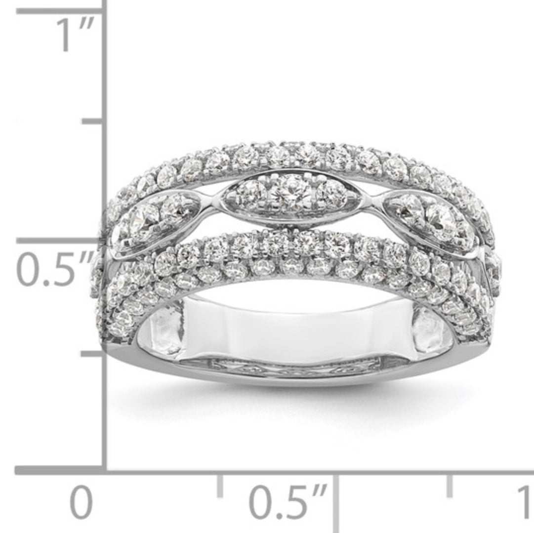 14K WHITE GOLD - LAB DIAMOND FASHION RING