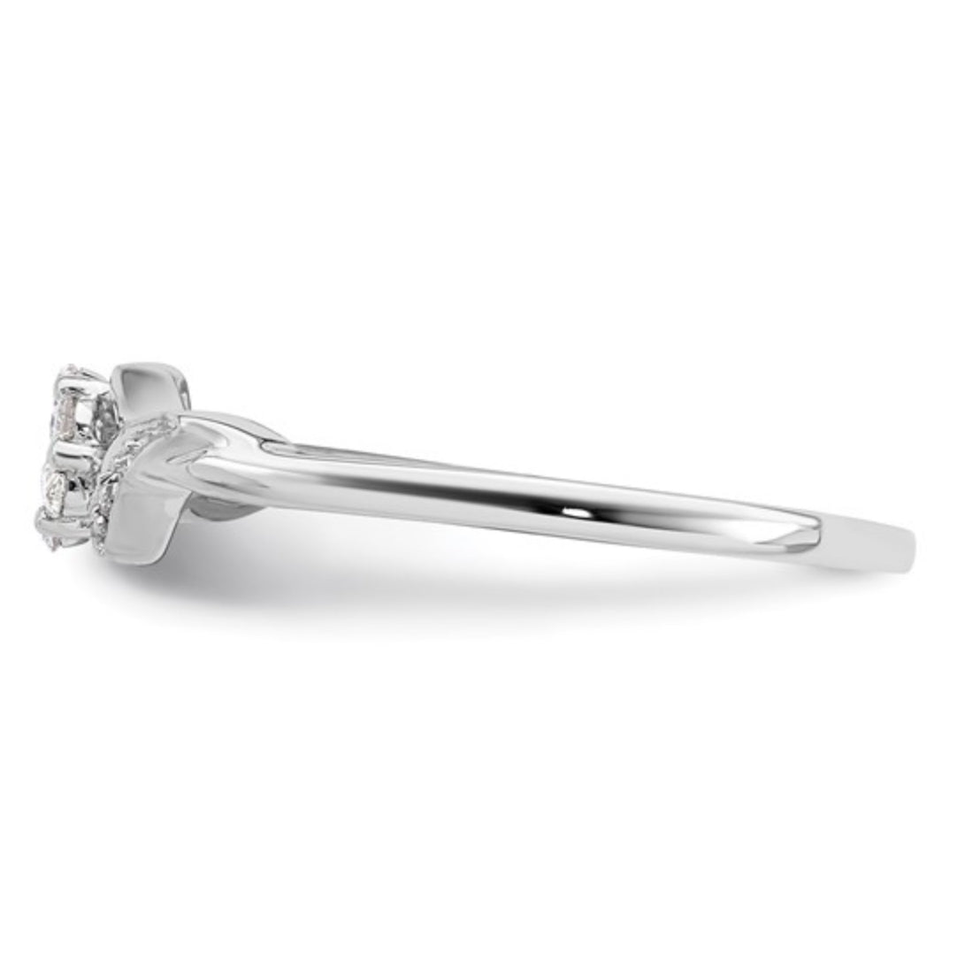 14K WHITE GOLD - LAB DIAMOND FLOWER RING
